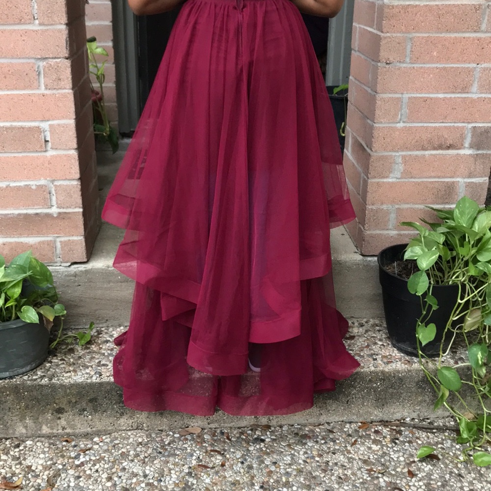 Beautiful maroon & cream 2 piece prom dress - Picture 8 of 8